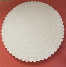 Prato separador Wilton Decorator Preferred 18" borda recortada para bolo de casamento comprar usado Prato separador Wilton Decorator Preferred 18" borda recortada para bolo de casamento comprar usado  Enviando para Brazil