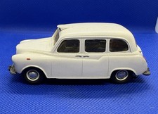 Austin fx4 london d'occasion  Saint-Estèphe