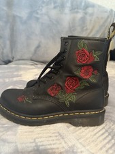Dr. martin women for sale  El Paso