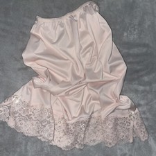 Chantilly maidenform woman for sale  Spring