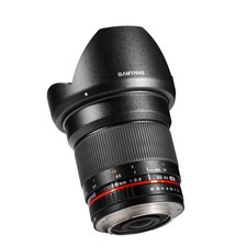 Samyang obiettivi mirrorless usato  Italia