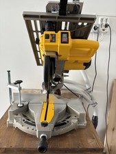 Troncatrice per legno usato  Pescara