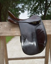 Crosby corinthian 17.5 for sale  Midway