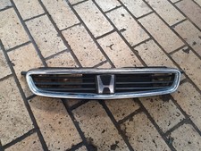 Rare front grille d'occasion  Expédié en Belgium