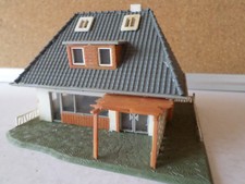 Maquette maison moderne d'occasion  Condom