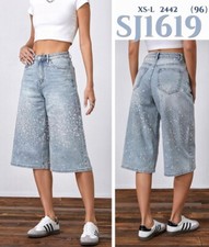 Bermuda jeans usato  Caserta
