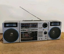 Stereo radio cassette usato  Perugia