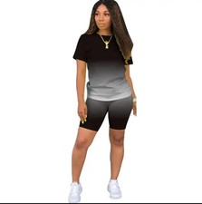 Women short set for sale  Cape Girardeau