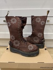 Botas DR Martens 1B99 Dunnet flor camurça couro com cadarço meia panturrilha Reino Unido 7 Novo na caixa  comprar usado Botas DR Martens 1B99 Dunnet flor camurça couro com cadarço meia panturrilha Reino Unido 7 Novo na caixa  comprar usado  Enviando para Brazil