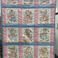 Colcha de berço infantil bordada vintage 39”x28” comprar usado  Enviando para Brazil