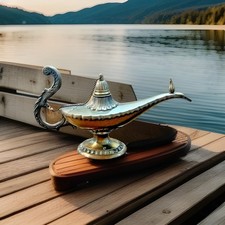 Large aladdin style for sale  Yakima