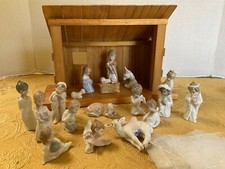 Lladro mini nativity for sale  West Bloomfield