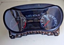 Quadro strumenti contachilomet usato  Cerignola