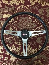 Volante esportivo 69-77 GM A corpo 3 raios preto com adaptador buzina tampa contato comprar usado Volante esportivo 69-77 GM A corpo 3 raios preto com adaptador buzina tampa contato comprar usado  Enviando para Brazil