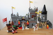 lego duplo ritterburg 4777 gebraucht kaufen  München