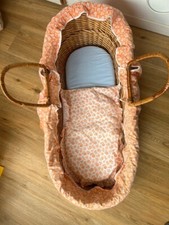 Wicker baby crib d'occasion  Expédié en Belgium