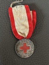 Medaglia infermiera croce usato  Italia