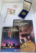 COLEÇÕES VINTAGE DE LEMBRANÇAS OLIMPÍADAS DAS OLIMPÍADAS 1984. Moeda, bandeira, broche, muito mais. comprar usado COLEÇÕES VINTAGE DE LEMBRANÇAS OLIMPÍADAS DAS OLIMPÍADAS 1984. Moeda, bandeira, broche, muito mais. comprar usado  Enviando para Brazil