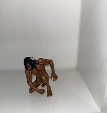Attack titan eren usato  Roma