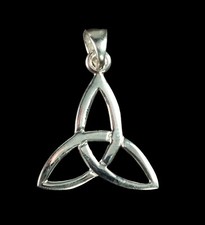 Pendentif triquetra argent d'occasion  Ardres