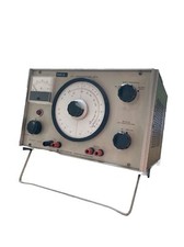 Advance instruments oscillator for sale  CHESTER