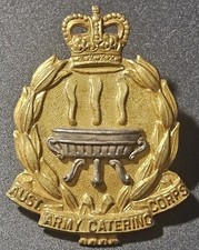 Australian Army Catering Corps • Distintivo de chapéu de metal QEII • K.G. Luke, Melb. comprar usado  Enviando para Brazil