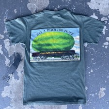 Usado, Camiseta Vintage Anos 90 The Allman Brothers Band Eat A Peach For Peace Tamanho P comprar usado Usado, Camiseta Vintage Anos 90 The Allman Brothers Band Eat A Peach For Peace Tamanho P comprar usado  Enviando para Brazil