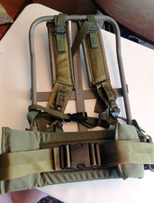 Central City Mfg Militar Alice Mochila, Moldura, Alças de Cintura Caminhada ou Acampamento, usado comprar usado Central City Mfg Militar Alice Mochila, Moldura, Alças de Cintura Caminhada ou Acampamento, usado comprar usado  Enviando para Brazil