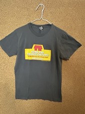 Camiseta Kung Pao Finance Factory tamanho pequeno  comprar usado  Enviando para Brazil