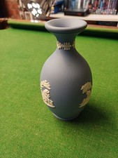 Wedgwood jasperware vase. for sale  CLEETHORPES