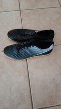 Scarpe calcio senza usato  Baranello