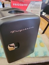 Mini refrigerador pessoal compacto portátil Frigidaire, 4 litros ou 6 12 oz  comprar usado  Enviando para Brazil