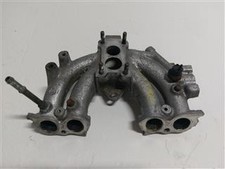 Intake manifold toyota d'occasion  Expédié en Belgium