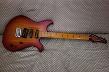 Samick chitarra elettrica usato  Italia