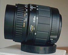 Używany, SIGMA 28-80mm F3.5-5.6 do Canon EF Mount Macro SLR Camera Lens AF uszkodzony na sprzedaż  PL