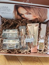 Jlo beauty skin d'occasion  Expédié en Belgium