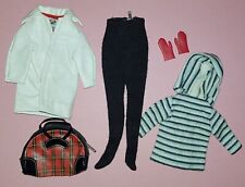Barbie vintage outfit usato  Italia