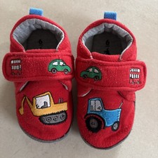 Hausschuhe next rot gebraucht kaufen Hausschuhe next rot gebraucht kaufen  Hausen