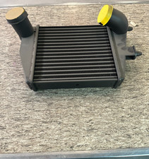 Refrigerador de aire de carga Alfa Romeo 75 REF 60533547 comprar usado  Enviando para Brazil
