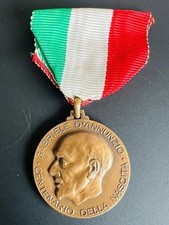 Gabriele annunzio medaglia usato  Bojano
