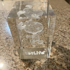 Metlife snoopy paperweight for sale  Windermere