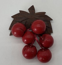 Broche vintage de madeira com cerejas penduradas de madeira 1939/40’s 3x4” exclusivo comprar usado  Enviando para Brazil
