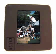 Fotografia de filme vintage 1980 BMX truque de bicicleta acrobacias andar de bicicleta comprar usado  Enviando para Brazil