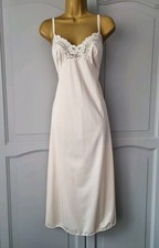 Ladies vtg charnos for sale  DERBY