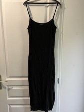 Robe amisu noire. d'occasion  Juziers