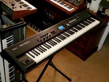 Must see roland for sale  Englewood