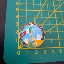Pin spilla distintivo usato  Oliveto Lario