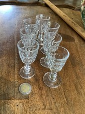 Anciens petits verres d'occasion  Toucy
