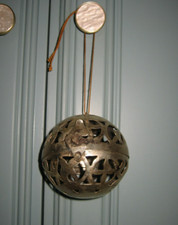 Ancienne boule encens d'occasion  Neuville-aux-Bois
