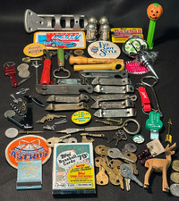 Grande Lote de Cerveja, Vinho, Beisebol, Berloques, Chaves, Matchbook, Pinbacks, Mais+ (49) comprar usado  Enviando para Brazil